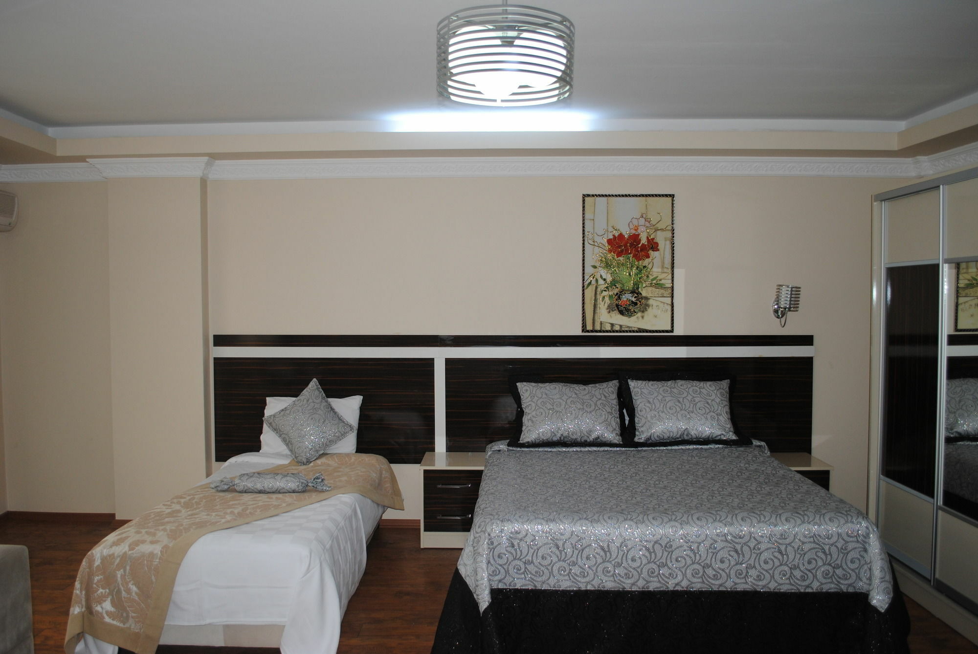 Diamond Suites Residence Stambuł Zewnętrze zdjęcie